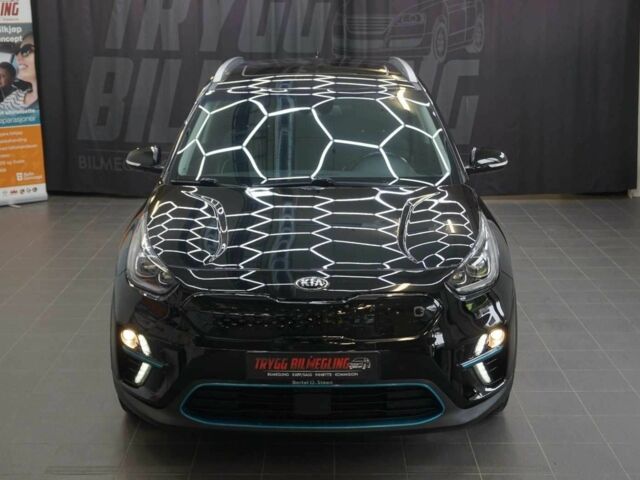 Кіа Niro 2019 у Києві на Automoto.ua Чорний Кіа Niro, об'ємом двигуна 0 л та пробігом 158 тис. км за 14200 $, фото 2 на Automoto.ua