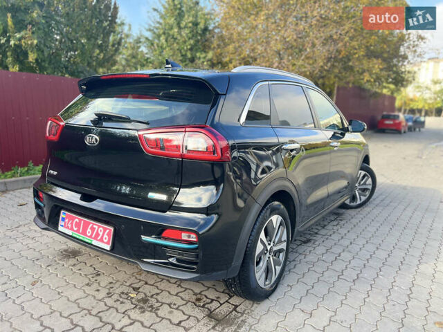 Киа Niro 2019 в Львове на Automoto.ua Черный Киа Niro, объемом двигателя 0 л и пробегом 58 тыс. км за 17000 $, фото 2 на Automoto.ua