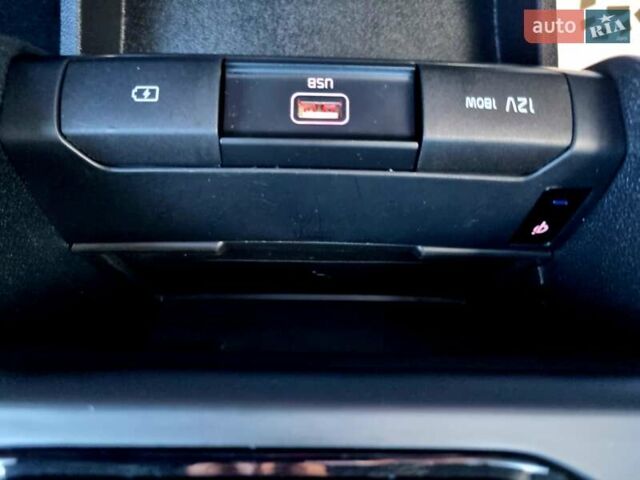 Черный Киа Niro, объемом двигателя 0 л и пробегом 89 тыс. км за 19899 $, фото 76 на Automoto.ua