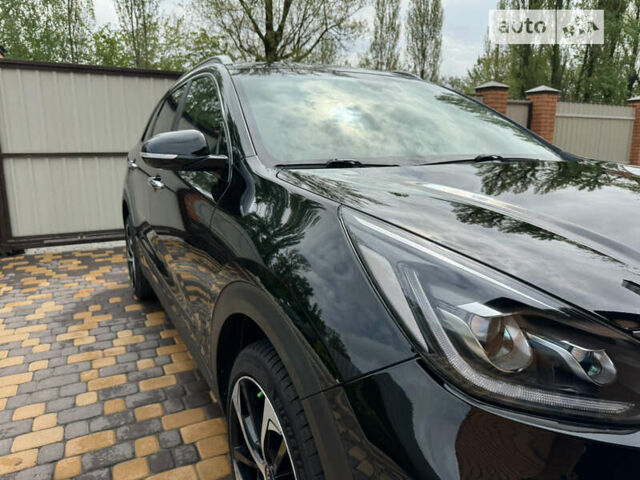 Чорний Кіа Niro, об'ємом двигуна 0 л та пробігом 112 тис. км за 19600 $, фото 9 на Automoto.ua