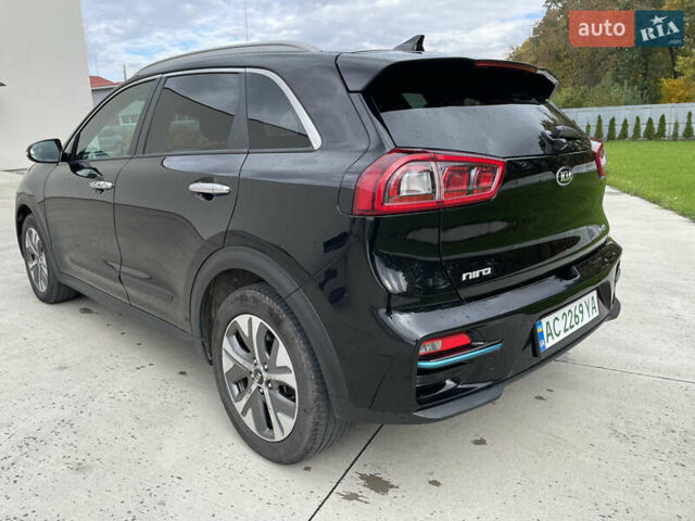Киа Niro 2019 в Луцке на Automoto.ua Черный Киа Niro, объемом двигателя 0 л и пробегом 127 тыс. км за 19950 $, фото 7 на Automoto.ua