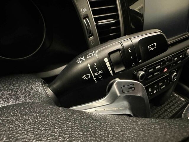 Черный Киа Niro, объемом двигателя 0 л и пробегом 155 тыс. км за 13700 $, фото 8 на Automoto.ua