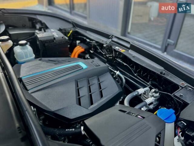 Черный Киа Niro, объемом двигателя 0 л и пробегом 68 тыс. км за 18750 $, фото 93 на Automoto.ua