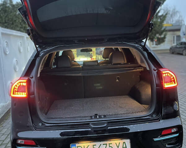 Черный Киа Niro, объемом двигателя 0 л и пробегом 207 тыс. км за 18500 $, фото 9 на Automoto.ua