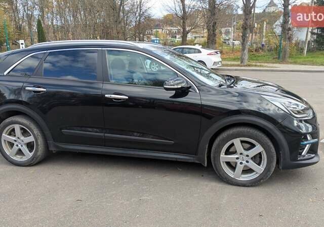 Черный Киа Niro, объемом двигателя 0 л и пробегом 135 тыс. км за 17300 $, фото 15 на Automoto.ua