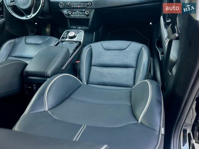 Черный Киа Niro, объемом двигателя 0 л и пробегом 68 тыс. км за 18750 $, фото 149 на Automoto.ua