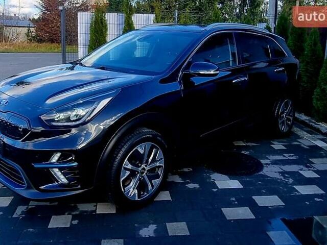 Черный Киа Niro, объемом двигателя 0 л и пробегом 89 тыс. км за 19899 $, фото 41 на Automoto.ua