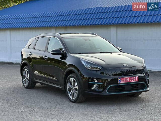 Черный Киа Niro, объемом двигателя 0 л и пробегом 148 тыс. км за 17500 $, фото 3 на Automoto.ua