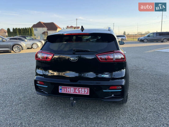 Черный Киа Niro, объемом двигателя 0 л и пробегом 71 тыс. км за 18999 $, фото 14 на Automoto.ua