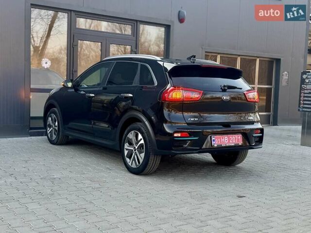 Черный Киа Niro, объемом двигателя 0 л и пробегом 68 тыс. км за 18750 $, фото 57 на Automoto.ua
