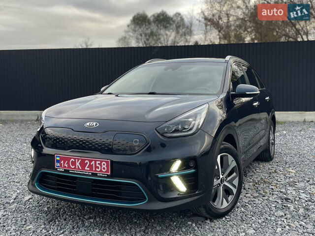 Киа Niro 2020 в Дрогобыче на Automoto.ua Черный Киа Niro, объемом двигателя 0 л и пробегом 148 тыс. км за 19799 $, фото 4 на Automoto.ua