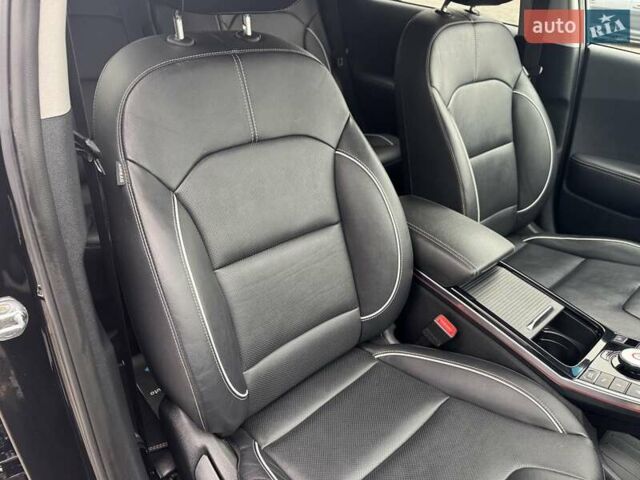 Черный Киа Niro, объемом двигателя 0 л и пробегом 113 тыс. км за 21900 $, фото 37 на Automoto.ua