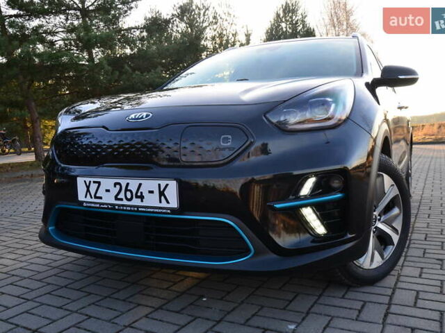 Черный Киа Niro, объемом двигателя 0 л и пробегом 68 тыс. км за 17450 $, фото 1 на Automoto.ua