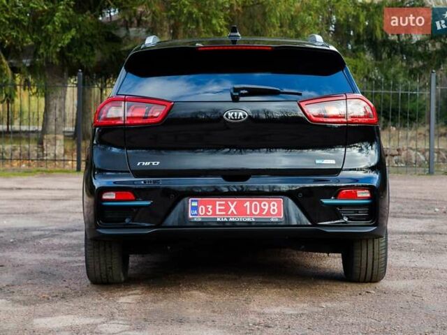 Черный Киа Niro, объемом двигателя 0 л и пробегом 110 тыс. км за 17450 $, фото 16 на Automoto.ua
