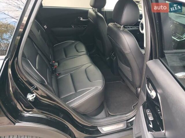 Черный Киа Niro, объемом двигателя 0 л и пробегом 125 тыс. км за 19300 $, фото 18 на Automoto.ua