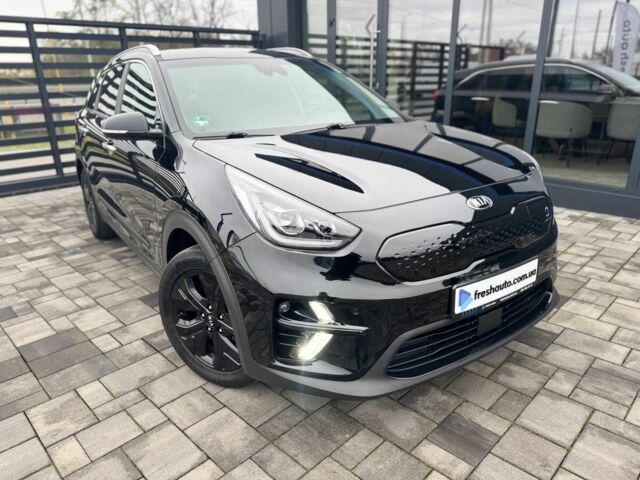 Черный Киа Niro, объемом двигателя 0 л и пробегом 112 тыс. км за 21900 $, фото 6 на Automoto.ua