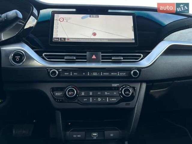 Киа Niro 2020 в Львове на Automoto.ua Черный Киа Niro, объемом двигателя 0 л и пробегом 68 тыс. км за 23200 $, фото 57 на Automoto.ua