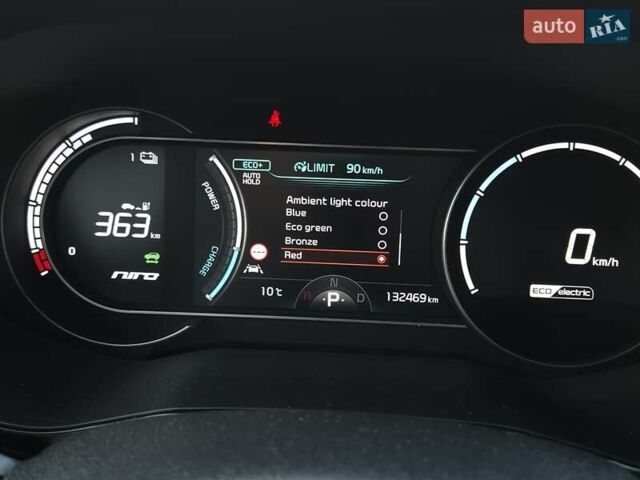 Черный Киа Niro, объемом двигателя 0 л и пробегом 132 тыс. км за 19449 $, фото 57 на Automoto.ua