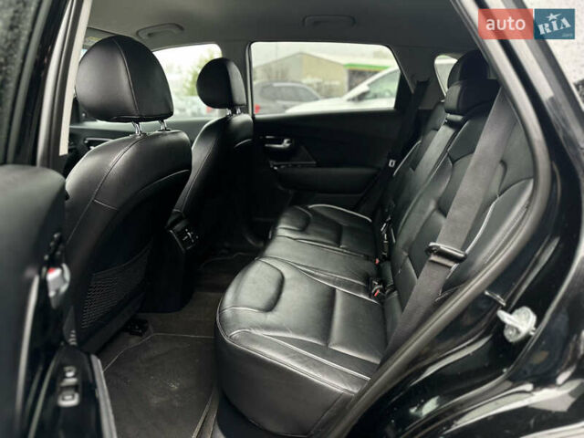 Черный Киа Niro, объемом двигателя 0 л и пробегом 158 тыс. км за 17800 $, фото 18 на Automoto.ua