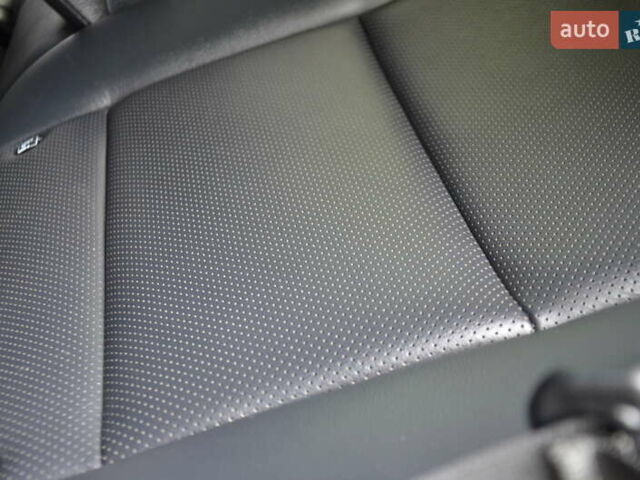 Черный Киа Niro, объемом двигателя 0 л и пробегом 76 тыс. км за 17550 $, фото 53 на Automoto.ua