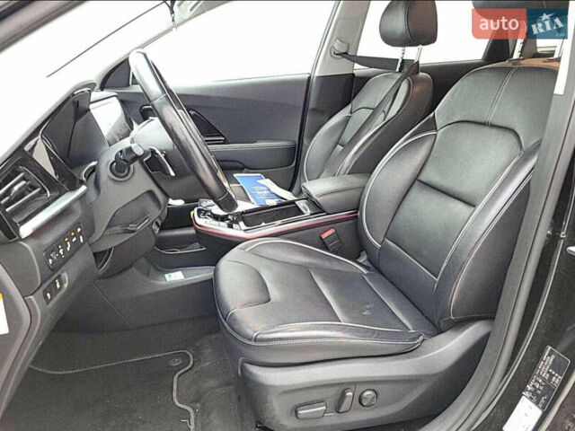 Черный Киа Niro, объемом двигателя 0 л и пробегом 128 тыс. км за 19463 $, фото 8 на Automoto.ua