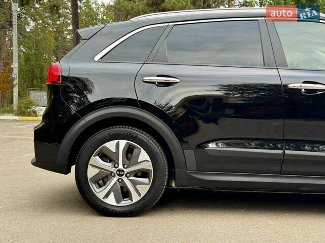 Черный Киа Niro, объемом двигателя 0 л и пробегом 78 тыс. км за 21700 $, фото 18 на Automoto.ua