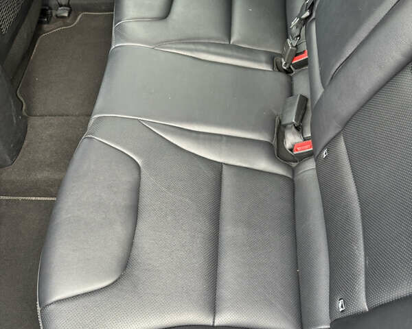 Черный Киа Niro, объемом двигателя 0 л и пробегом 128 тыс. км за 19463 $, фото 9 на Automoto.ua