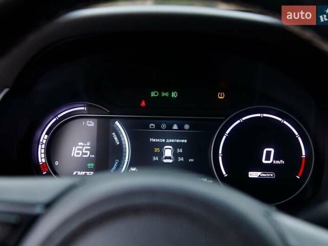Киа Niro 2020 в Бердичеве на Automoto.ua Черный Киа Niro, объемом двигателя 0 л и пробегом 152 тыс. км за 16450 $, фото 45 на Automoto.ua