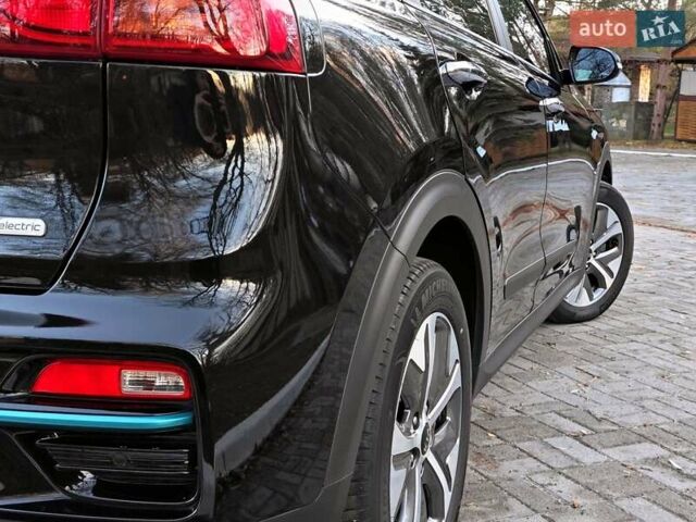 Черный Киа Niro, объемом двигателя 0 л и пробегом 115 тыс. км за 19999 $, фото 21 на Automoto.ua