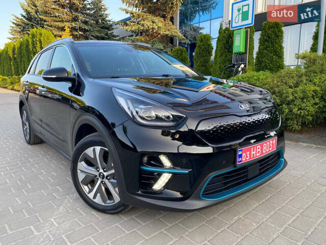 Черный Киа Niro, объемом двигателя 0 л и пробегом 152 тыс. км за 19200 $, фото 2 на Automoto.ua