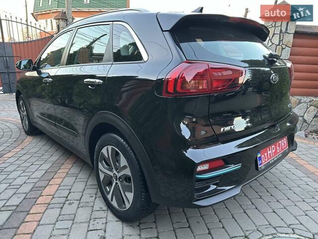 Черный Киа Niro, объемом двигателя 0 л и пробегом 115 тыс. км за 18700 $, фото 8 на Automoto.ua