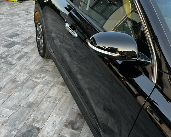 Чорний Кіа Niro, об'ємом двигуна 0 л та пробігом 65 тис. км за 16499 $, фото 16 на Automoto.ua