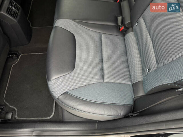 Черный Киа Niro, объемом двигателя 0 л и пробегом 61 тыс. км за 19300 $, фото 28 на Automoto.ua