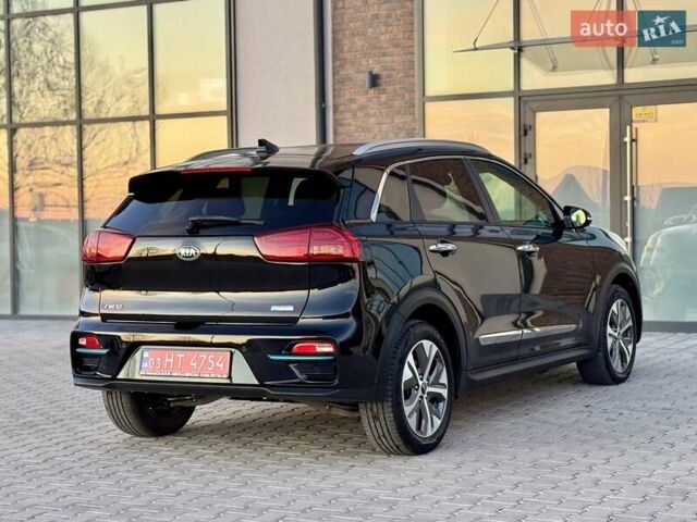 Черный Киа Niro, объемом двигателя 0 л и пробегом 110 тыс. км за 17999 $, фото 20 на Automoto.ua