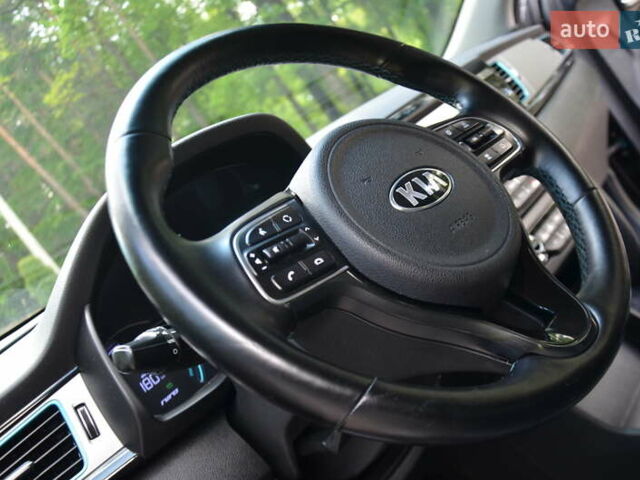 Черный Киа Niro, объемом двигателя 0 л и пробегом 62 тыс. км за 17450 $, фото 36 на Automoto.ua