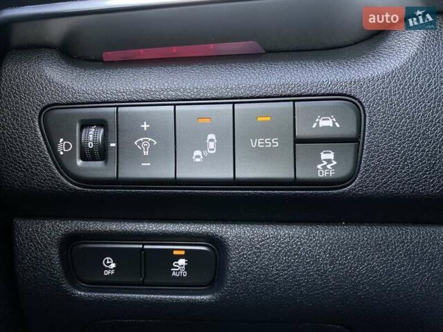 Киа Niro 2020 в Львове на Automoto.ua Черный Киа Niro, объемом двигателя 0 л и пробегом 83 тыс. км за 22200 $, фото 5 на Automoto.ua