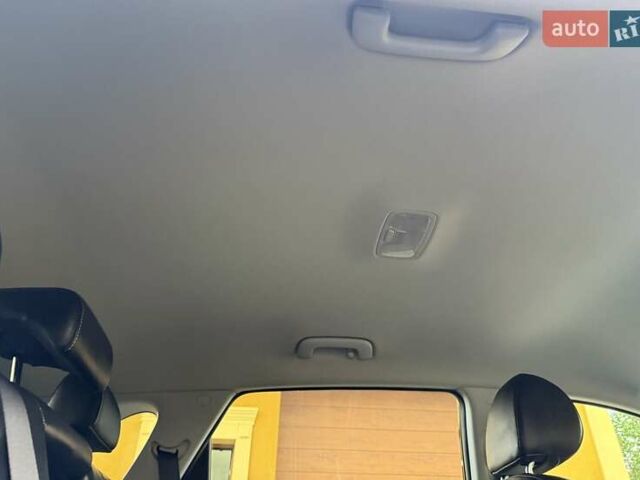 Черный Киа Niro, объемом двигателя 0 л и пробегом 98 тыс. км за 17450 $, фото 81 на Automoto.ua