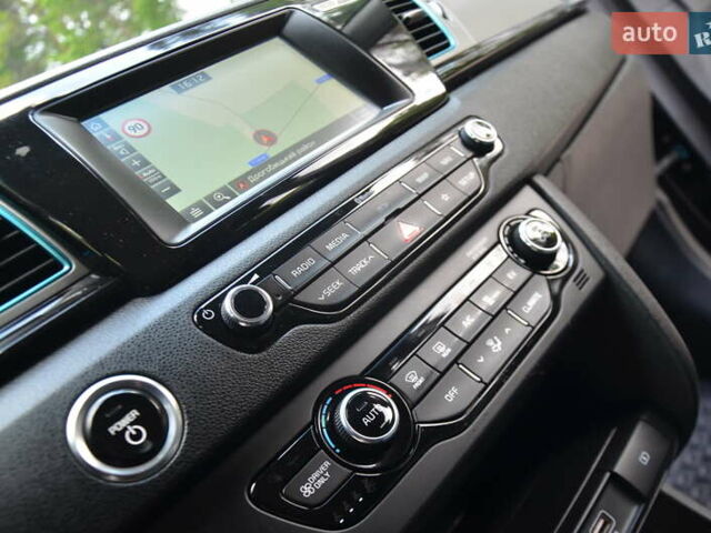 Черный Киа Niro, объемом двигателя 0 л и пробегом 62 тыс. км за 17450 $, фото 39 на Automoto.ua