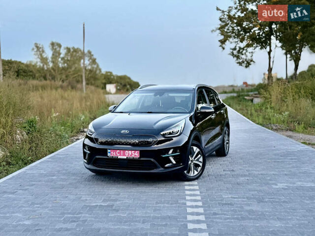 Черный Киа Niro, объемом двигателя 0 л и пробегом 165 тыс. км за 16999 $, фото 20 на Automoto.ua