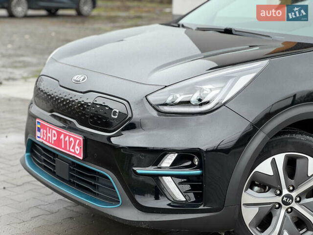 Черный Киа Niro, объемом двигателя 0 л и пробегом 93 тыс. км за 17999 $, фото 9 на Automoto.ua
