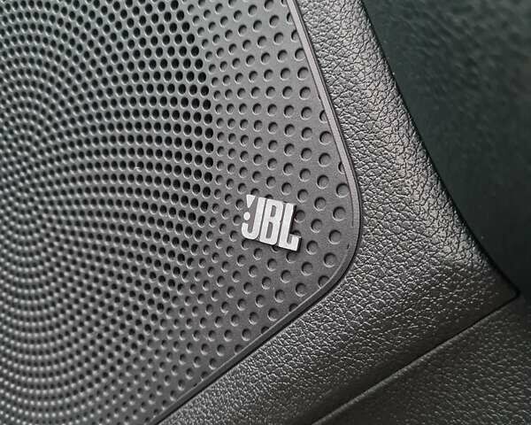 Черный Киа Niro, объемом двигателя 0 л и пробегом 114 тыс. км за 19999 $, фото 32 на Automoto.ua