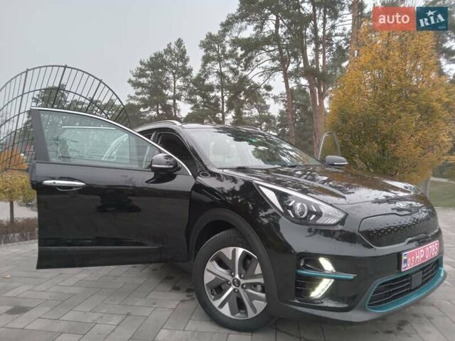 Черный Киа Niro, объемом двигателя 0 л и пробегом 92 тыс. км за 19945 $, фото 17 на Automoto.ua