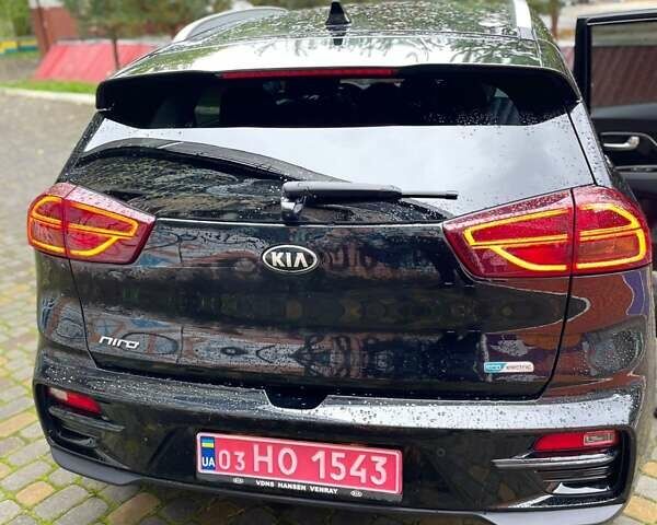 Киа Niro 2020 в Луцке на Automoto.ua Черный Киа Niro, объемом двигателя 0 л и пробегом 98 тыс. км за 20500 $, фото 16 на Automoto.ua