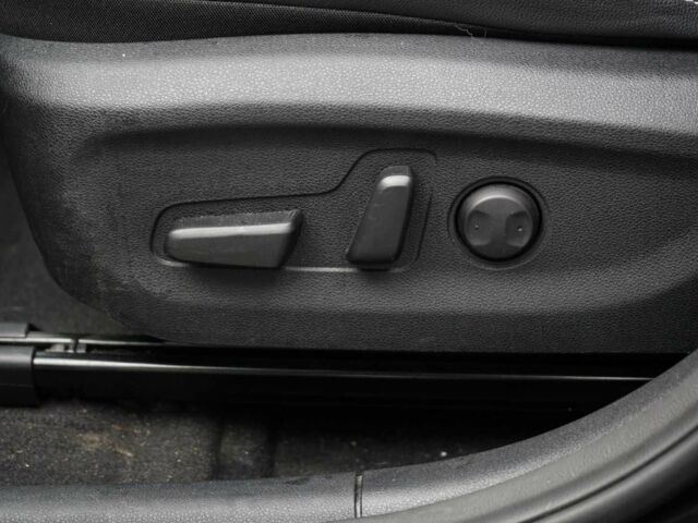 Кіа Niro 2020 у Києві на Automoto.ua Чорний Кіа Niro, об'ємом двигуна 0 л та пробігом 59 тис. км за 15700 $, фото 10 на Automoto.ua