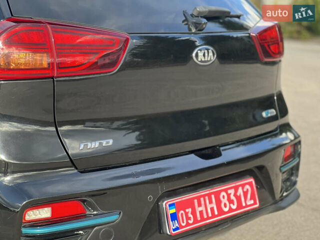 Черный Киа Niro, объемом двигателя 0 л и пробегом 140 тыс. км за 18199 $, фото 24 на Automoto.ua