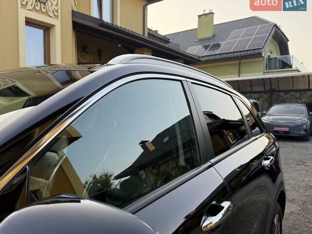 Черный Киа Niro, объемом двигателя 0 л и пробегом 98 тыс. км за 17450 $, фото 14 на Automoto.ua