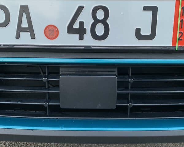 Черный Киа Niro, объемом двигателя 0 л и пробегом 110 тыс. км за 19250 $, фото 9 на Automoto.ua