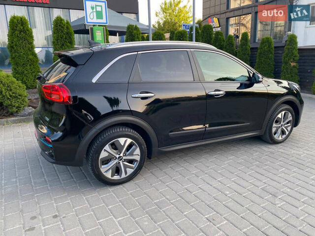 Черный Киа Niro, объемом двигателя 0 л и пробегом 152 тыс. км за 19200 $, фото 8 на Automoto.ua