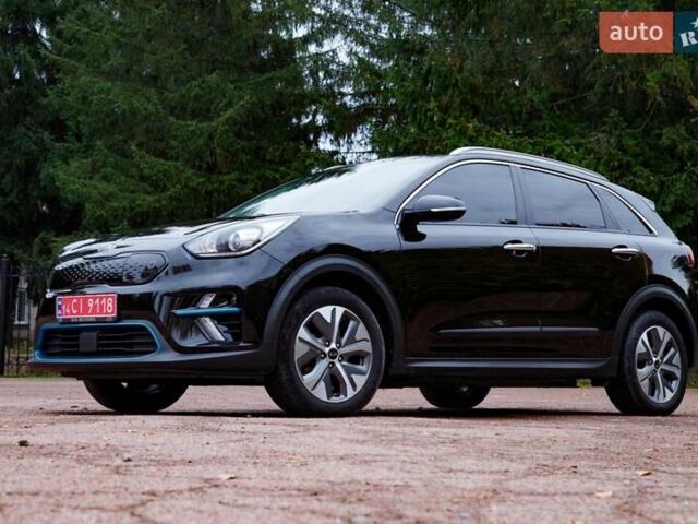 Киа Niro 2020 в Бердичеве на Automoto.ua Черный Киа Niro, объемом двигателя 0 л и пробегом 152 тыс. км за 16450 $, фото 4 на Automoto.ua