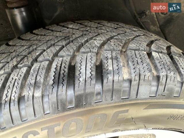 Киа Niro 2020 в Львове на Automoto.ua Черный Киа Niro, объемом двигателя 0 л и пробегом 70 тыс. км за 22500 $, фото 24 на Automoto.ua
